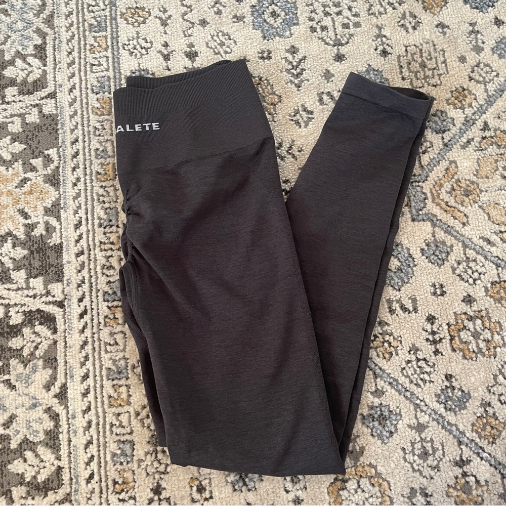 Alphalete Amplify Leggings